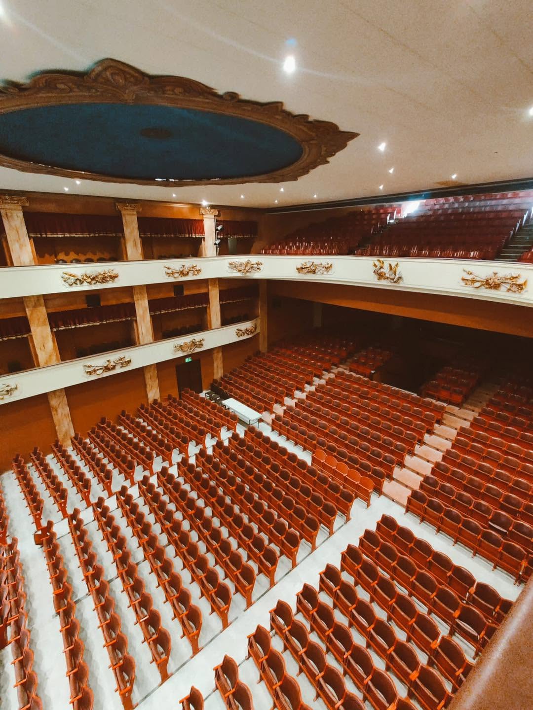 Aerial view of the Teatru Astra auditorium